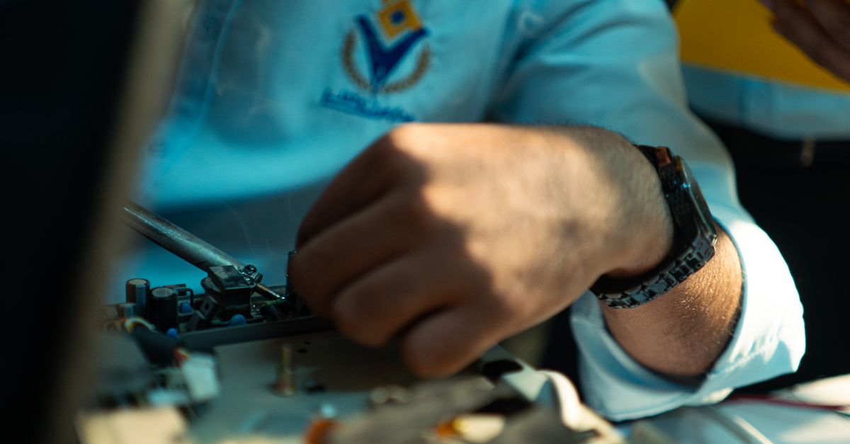 key maker professional — Vault Locksmiths