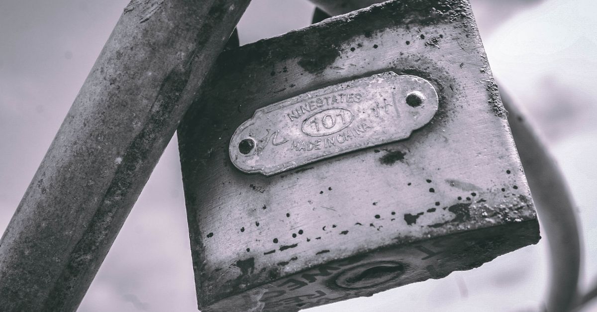 locksmith service technician — Vault Locksmiths