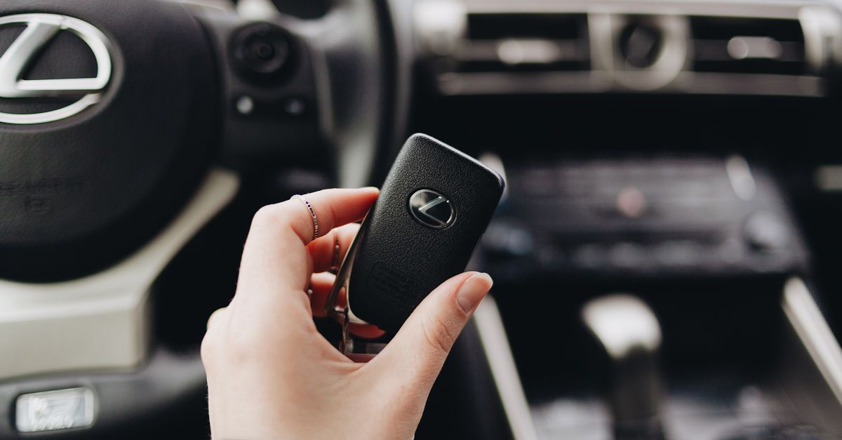 Transponder, Smart-Key and Proximity-Key Programming — Vault Locksmiths